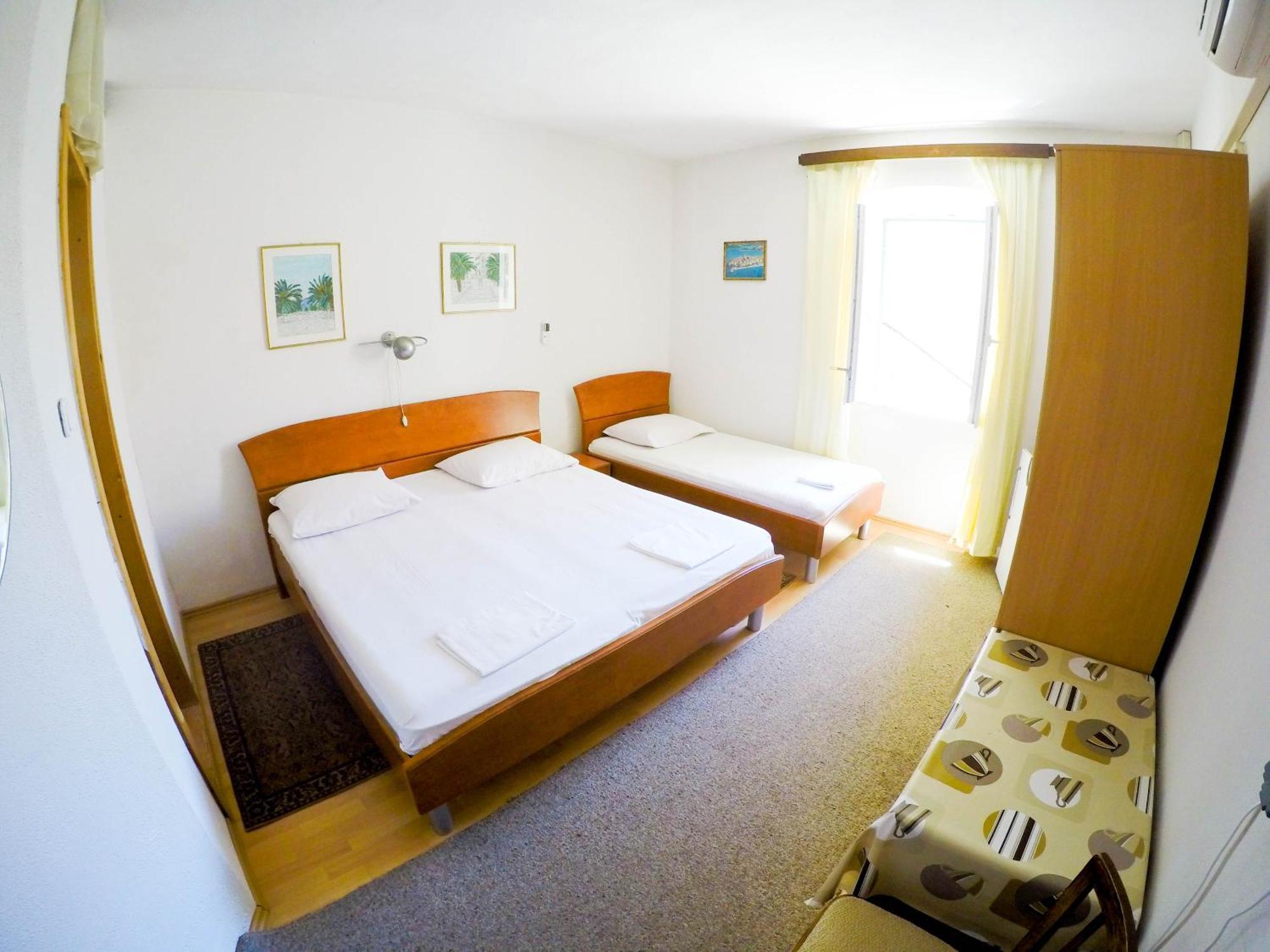 Accommodation Old Town Vitaic Корчула Номер фото